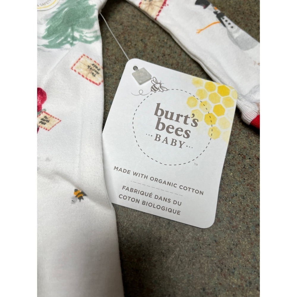 Christmas zip closure sleeper Burt's Bees Letters to Sanra 3-6 Months. NWT - Picture 2 of 5